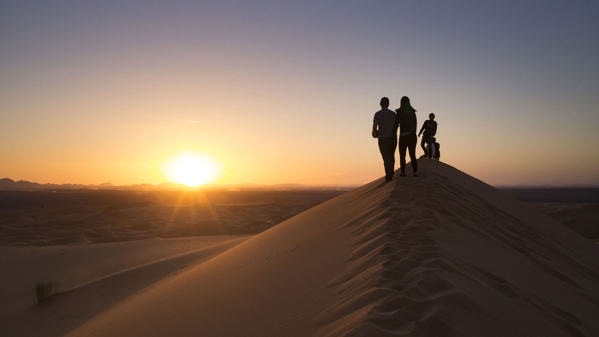 First rays of sun in the Sahara - Unique natural spectacle in Morocco
